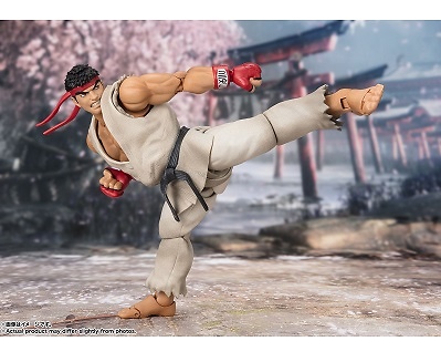 RYU OUTFIT 2 VER. FIG. 15 CM STREET FIGHTER SERIES SH FIGUARTS 